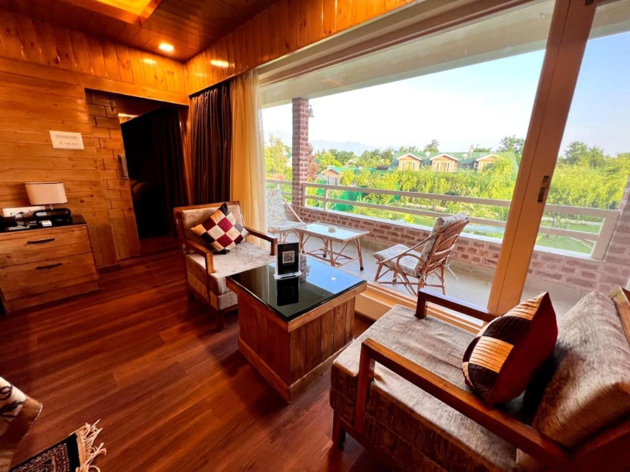 The Orchard Retreat & Spa Srīnagar Buitenkant foto