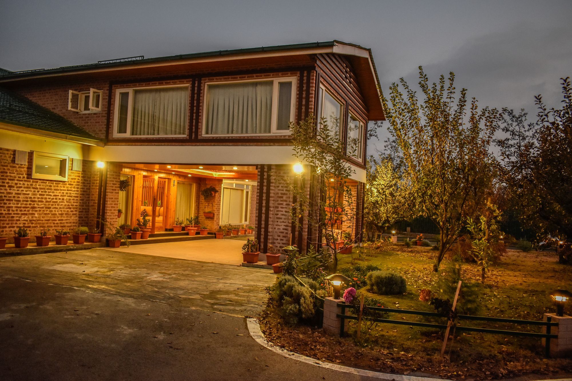 The Orchard Retreat & Spa Srīnagar Buitenkant foto
