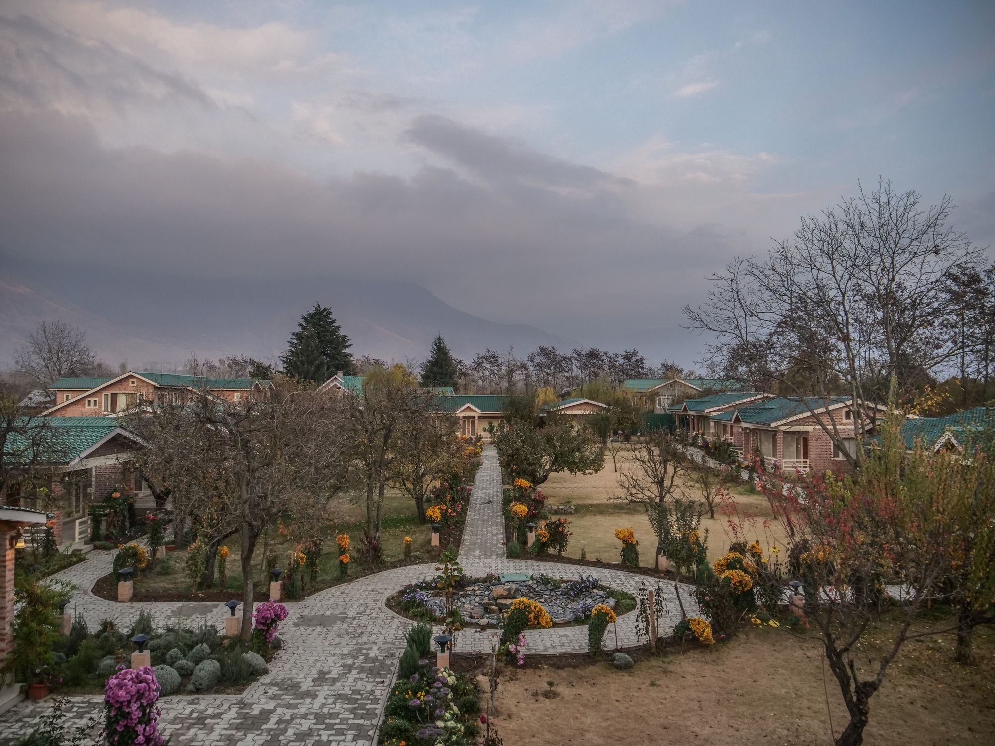 The Orchard Retreat & Spa Srīnagar Buitenkant foto