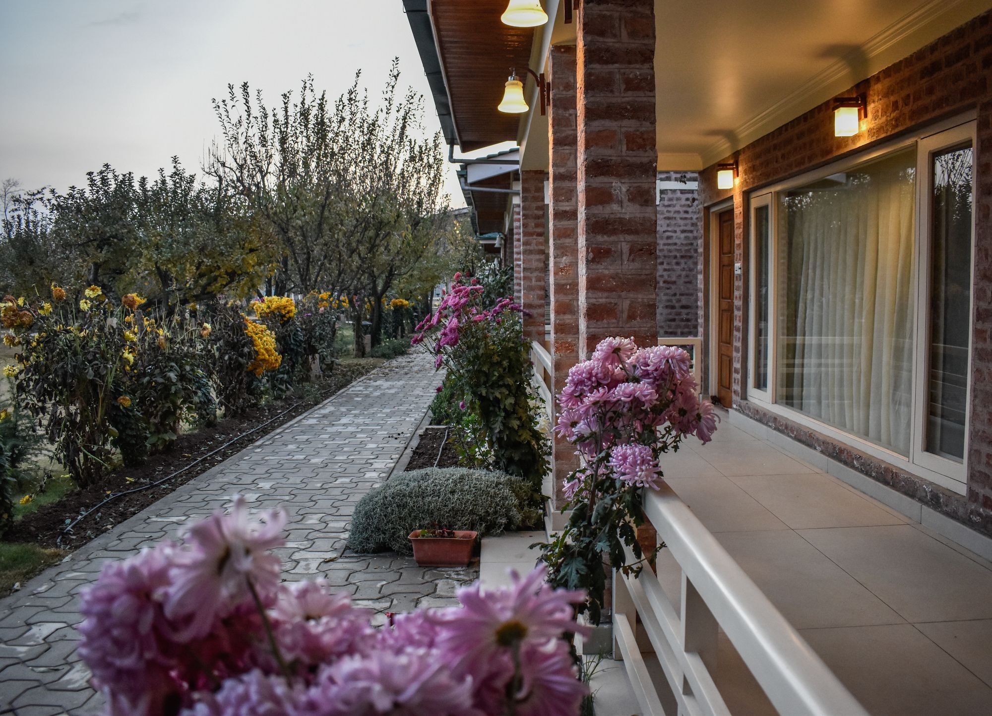 The Orchard Retreat & Spa Srīnagar Buitenkant foto