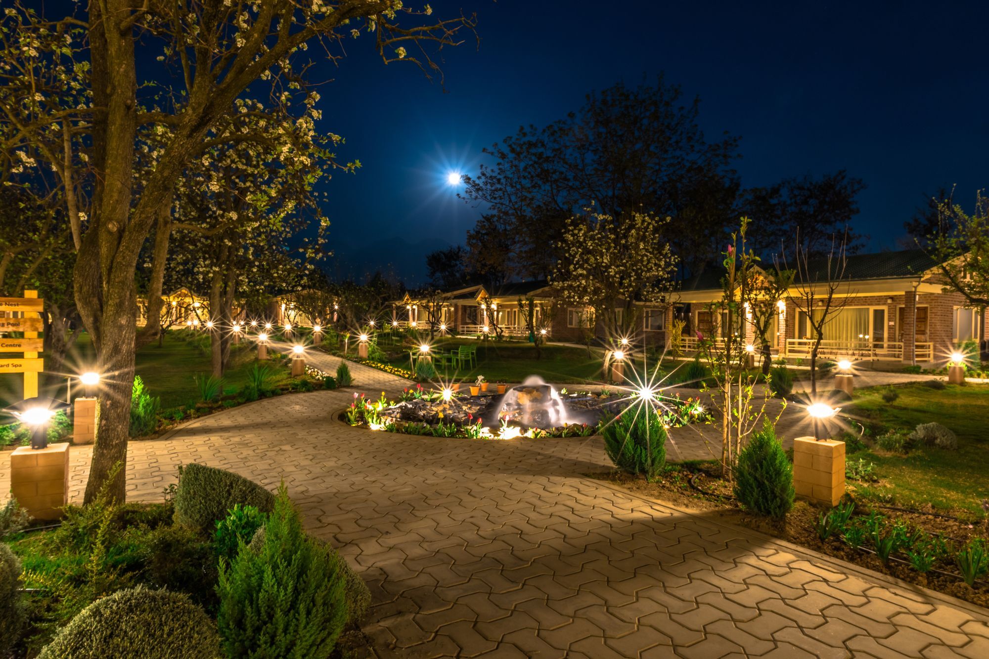 The Orchard Retreat & Spa Srīnagar Buitenkant foto